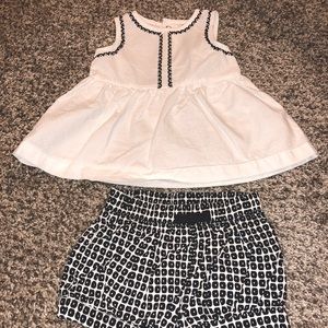 5/$15 Carter’s outfit sleeveless blouse w/shorts
